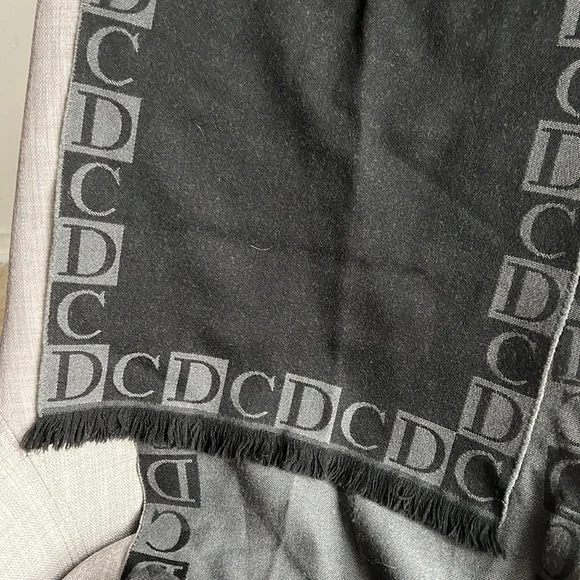 DIOR Scarf - Picture 5 of 6
